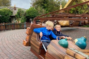 1 b76dbc0a59f74484bf87603fbd4b3f98