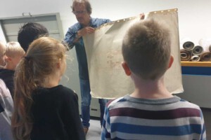 1 f19f6bcae0524abcb1666752cf53f548