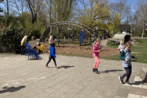 1 a2a8e2fd61504082974a5535486c9906